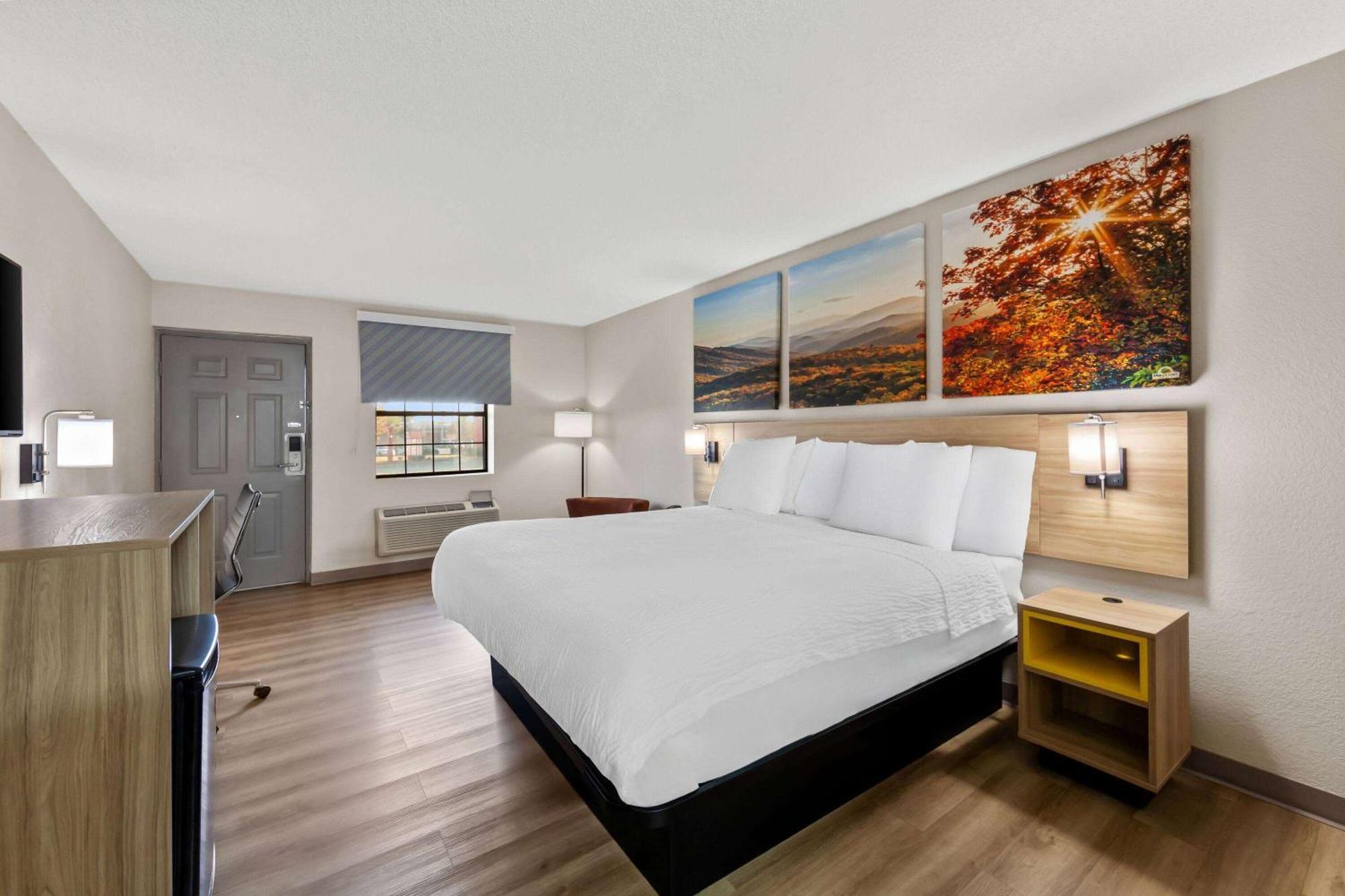 Days Inn By Wyndham Brownsville Eksteriør billede